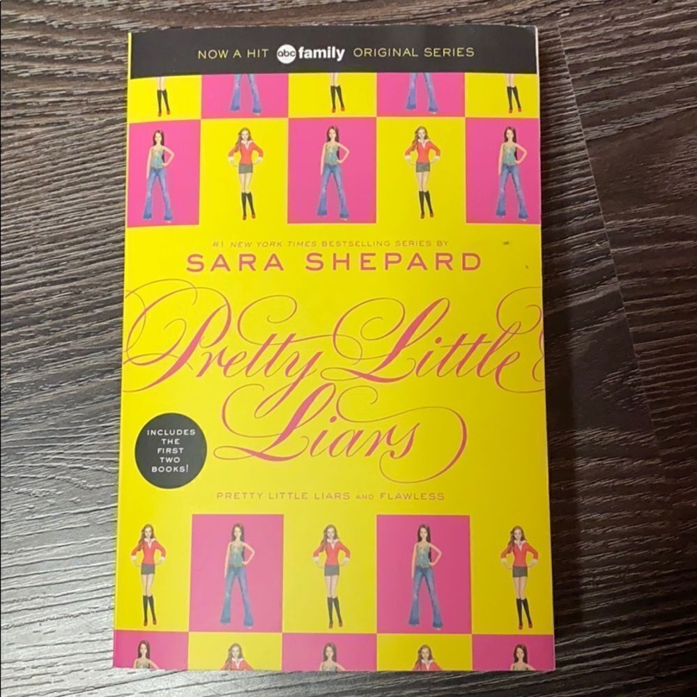 Pretty Little Liars by Sara Shepard - Picture 1 of 4